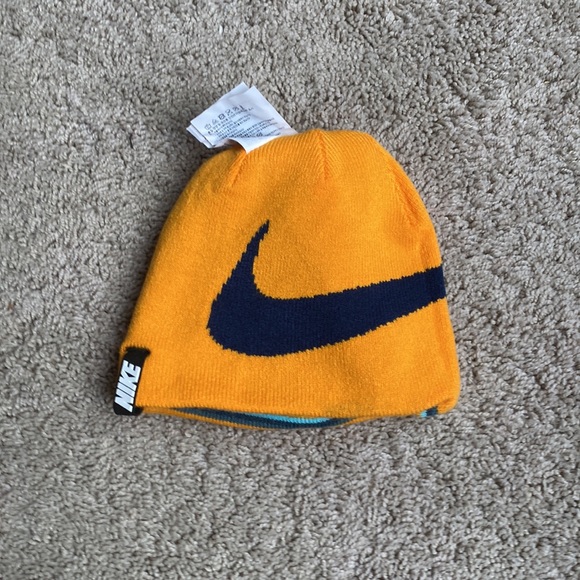 Nike reversible beanie - Picture 2 of 2